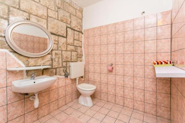 Guest House Busurelo Polače الغرفة الصورة